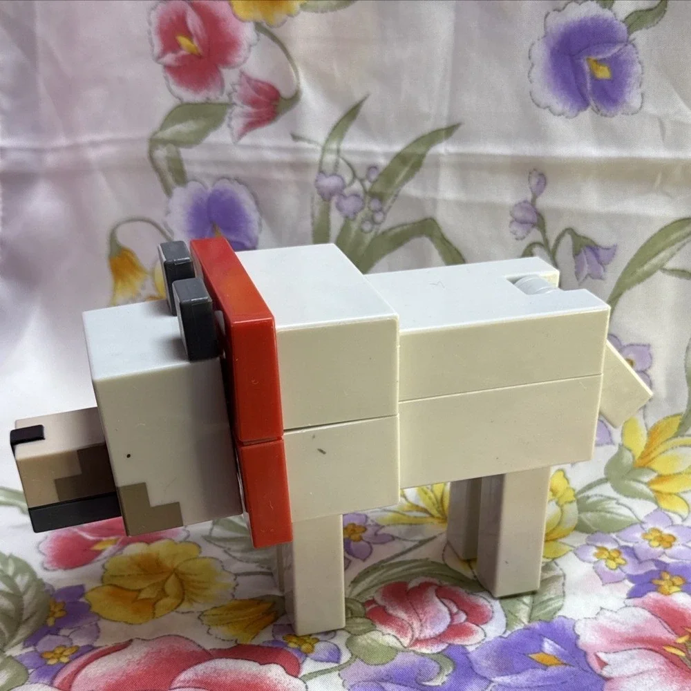 Mattel minecraft wolf
